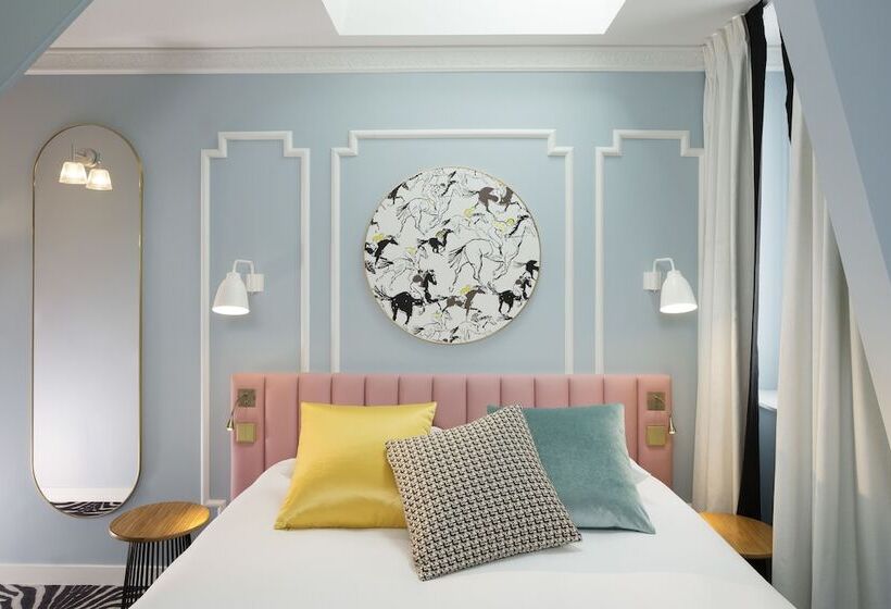 غرفة قياسية, Pastel Paris