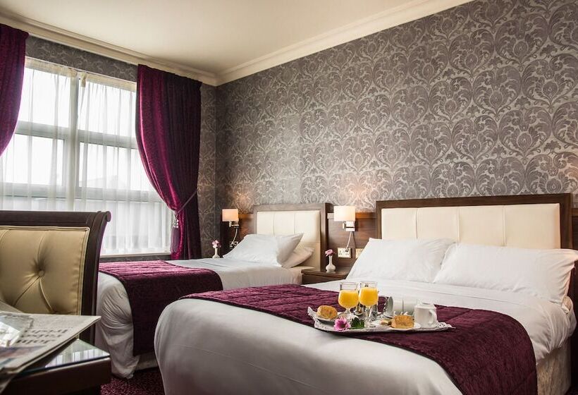 غرفة قياسية ثلاثية, The Great Northern