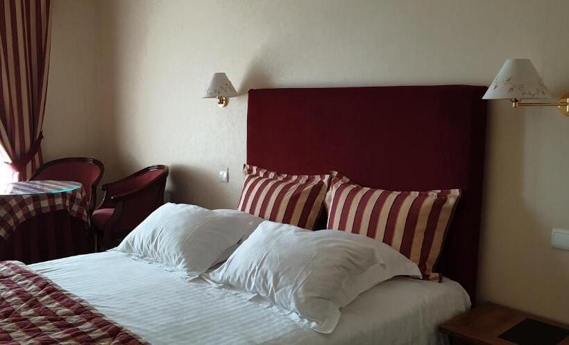 اتاق کلاسیک, Argi Eder