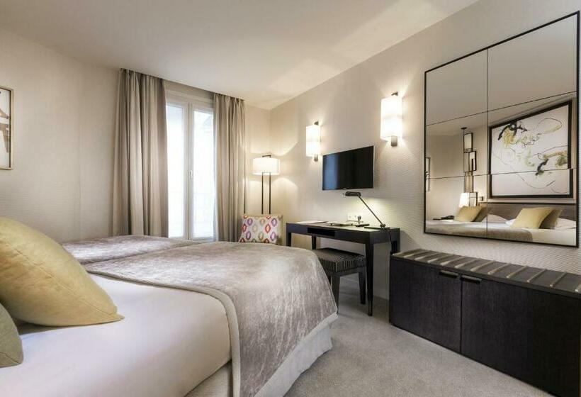 Chambre Familiale Deluxe, Balmoral Champselysees