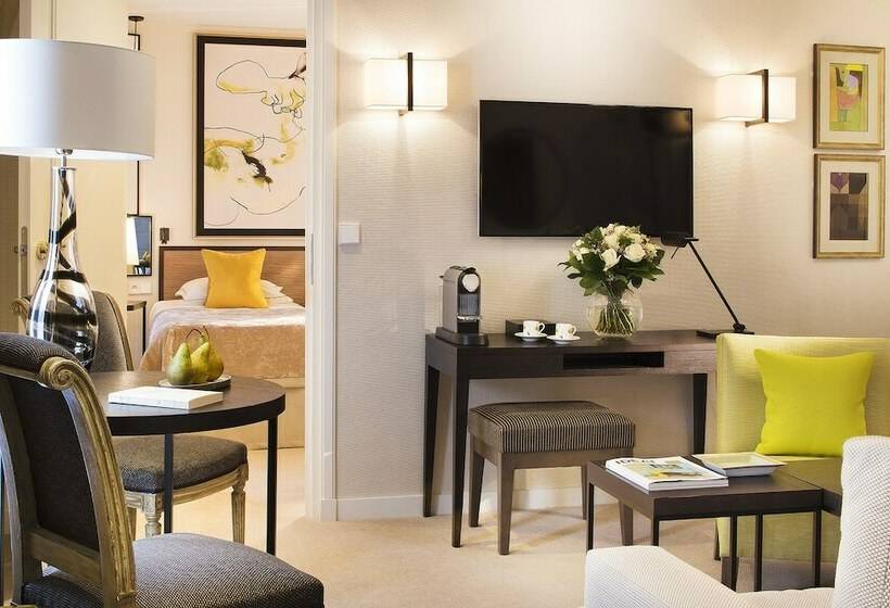Suite Deluxe, Balmoral Champselysees