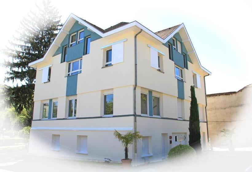 חדר סטנדרט לשלושה, Beau Rivage