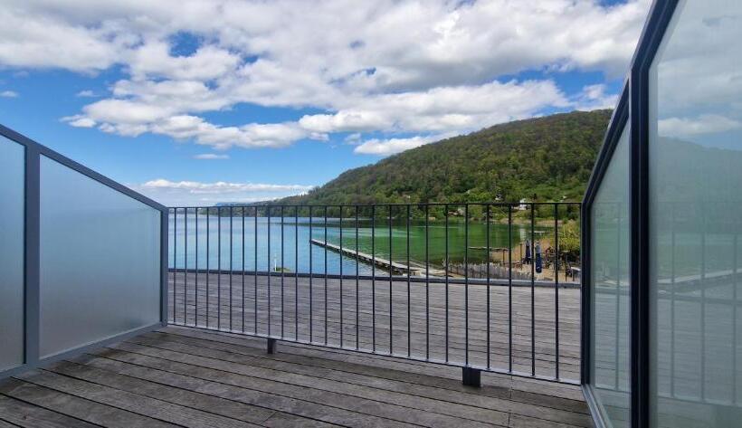 חדר סטנדרט עם מרפסת, Beau Rivage