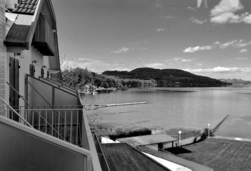 חדר סטנדרט עם מרפסת, Beau Rivage