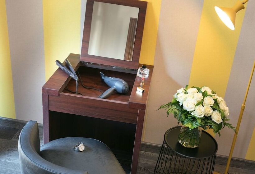 庭の見えるジュニアスイート, Best Western Plus Hôtel Brice Garden Nice