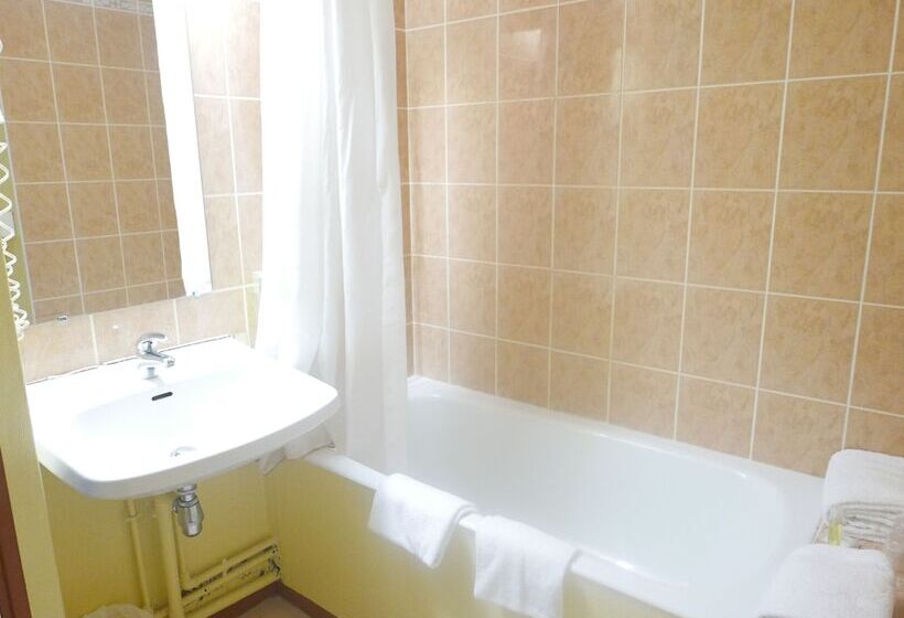 חדר סטנדרט יחיד, Brit Hotel Poitiers Beaulieu