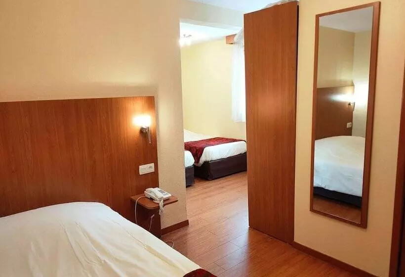 اتاق استاندارد, Brit Hotel Poitiers Beaulieu