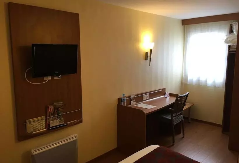 اتاق خانوادگی, Brit Hotel Poitiers Beaulieu