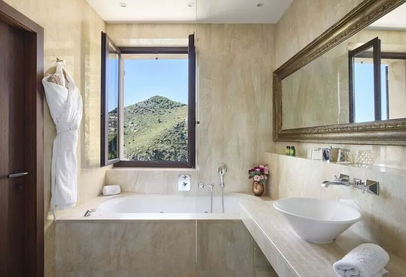 Deluxe Zimmer, Chateau Eza