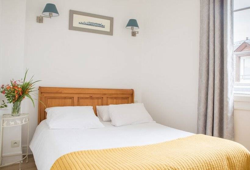 Номер Стандарт, Cit Hôtel Le Plantagenet