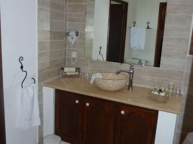 디럭스 룸, Château De Trigance