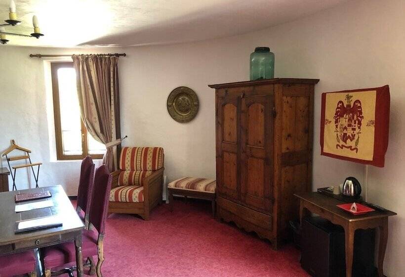 디럭스 룸, Château De Trigance