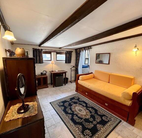 테라스 스위트, Château De Trigance