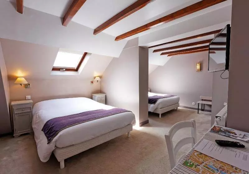 اتاق استاندارد سه نفره, Cit Hotel Hôtel Beauséjour