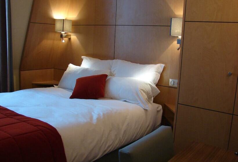 اتاق استاندارد یک نفره, De l'Universite