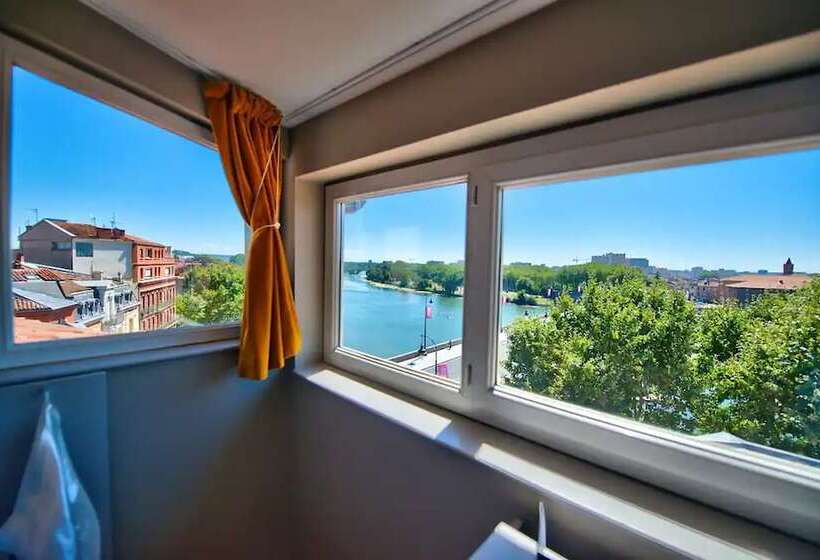 اتاق استاندارد, Hôtel Des Beaux Arts Toulouse