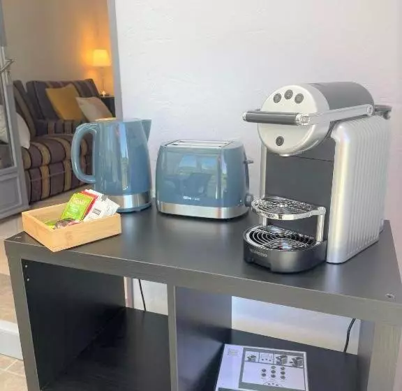 1 Bedroom Apartment with Terrace, Domaine Du Val De Sault
