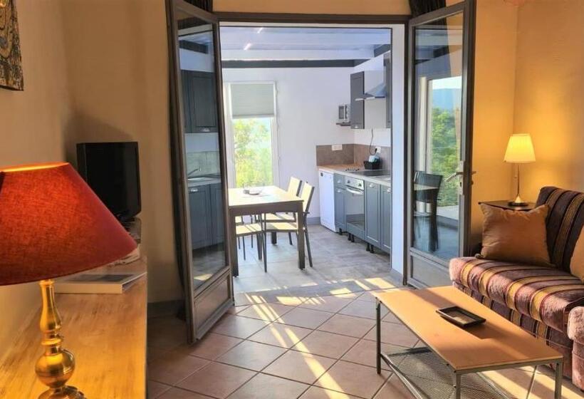 شقة غرفة واحدة مزودة بتراس, Domaine Du Val De Sault