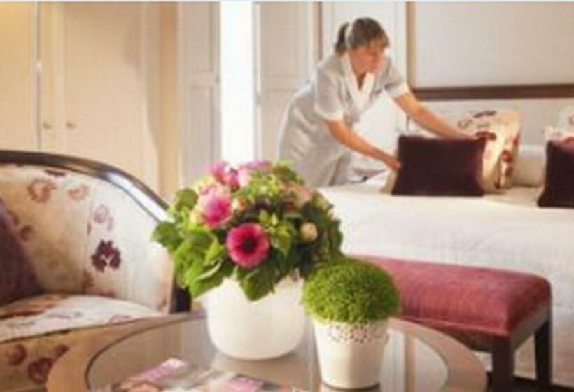 اتاق استاندارد با چشم‌انداز, Hôtel Bedford