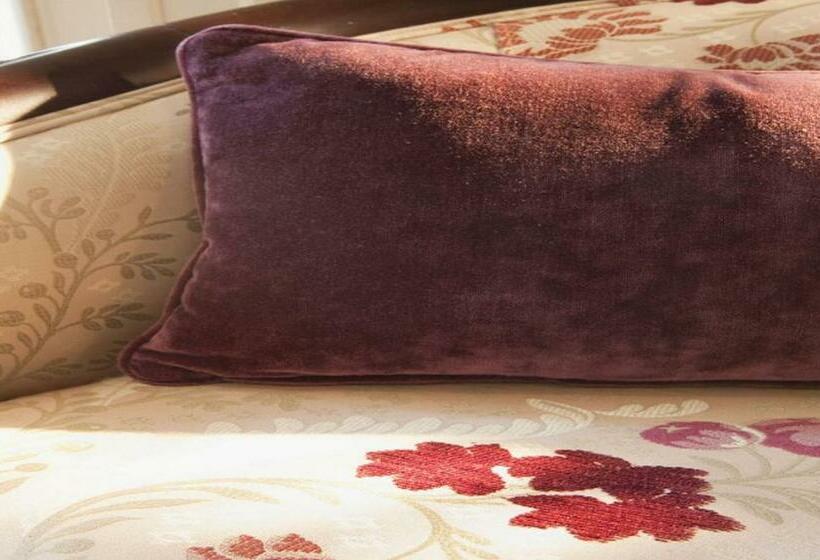 اتاق استاندارد با چشمانداز, Hôtel Bedford