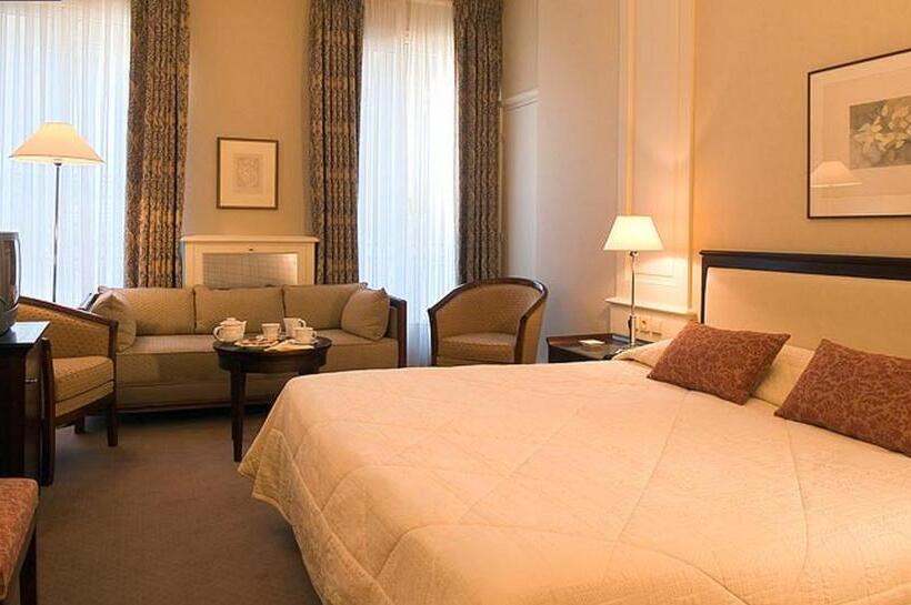 اتاق لوکس, Hôtel Bedford