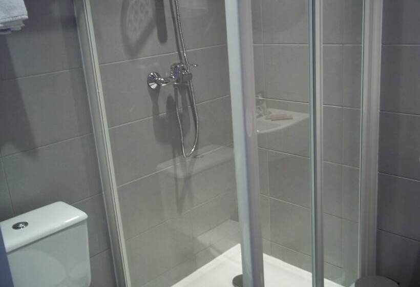 스탠다드 트리플 룸, Hôtel Belazur