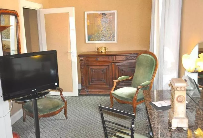 プレステージルーム, Hôtel De France