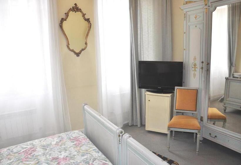 Номер Стандарт Индивидуальный, Hôtel De France