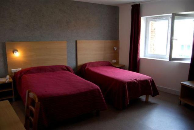 חדר סטנדרט לשלושה, Hôtel De France