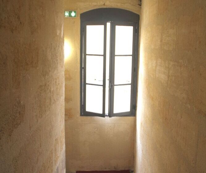 חדר סטנדרט יחיד, Hôtel De La Boëtie