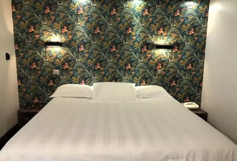 ジュニアスイート, Hôtel Restaurant Du Château De La Tour