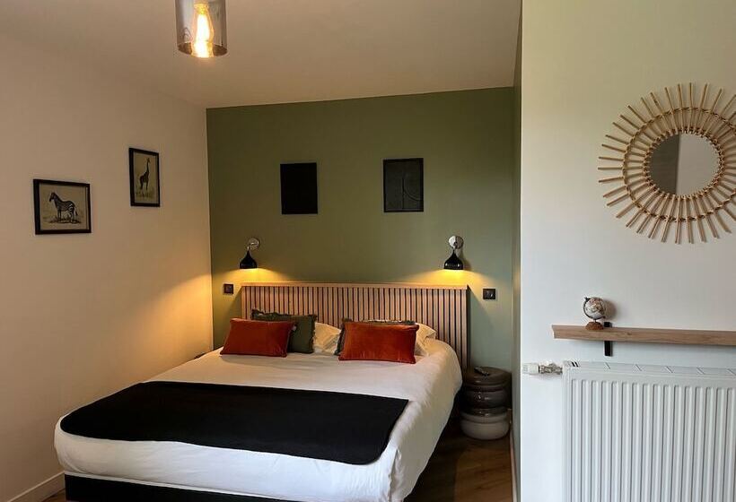 Номер Комфорт, Le Clos Du Pontic Logis Et Cit