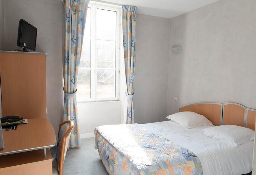 Номер Стандарт, Logis Hôtel De France Restaurant Le Lucullus