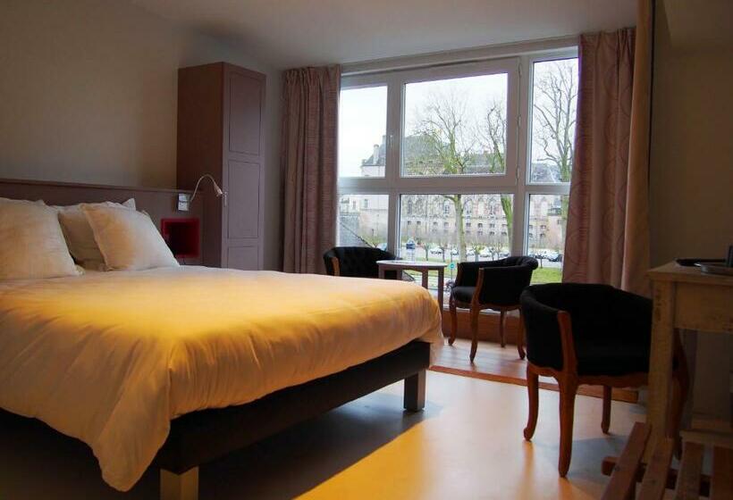 Номер Стандарт, Logis Hôtel Les Pages