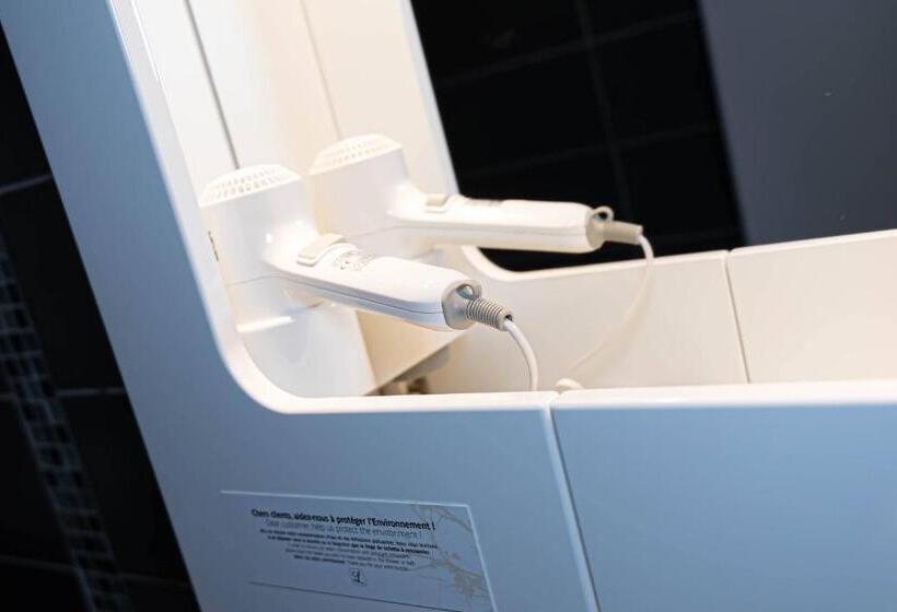 חדר קומפורט, Logis Les Charmilles Chalonsursaone Sud