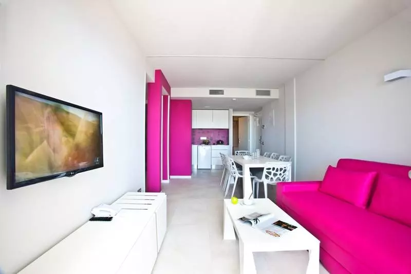 スタンダードシングルルーム, Logis Hôtel Les Pages