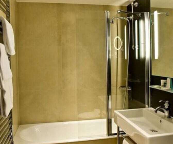 デラックスルーム, Observatoire Luxembourg