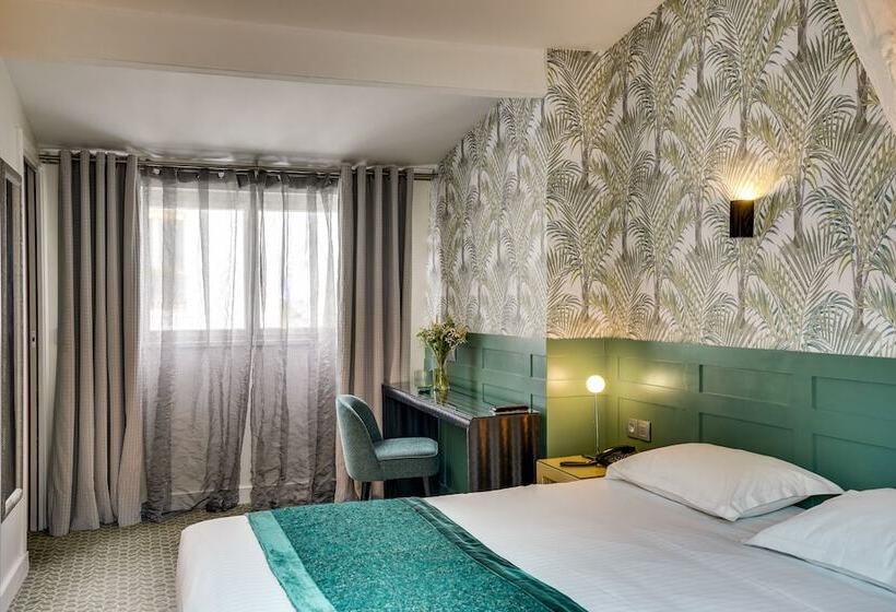 デラックスルーム, Passy Eiffel