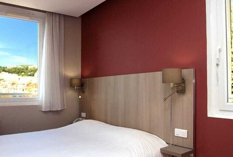Номер Стандарт, The Originals Boutique, Hôtel Cassitel, Cassis