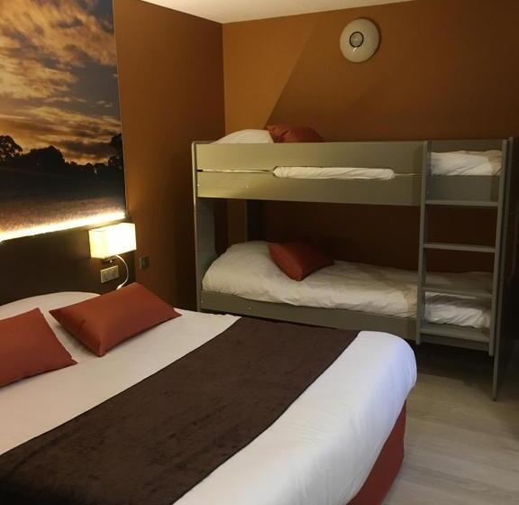 Трехместный Номер Комфорт, The Originals City, Hôtel Le Boeuf Rouge, Saintjunien