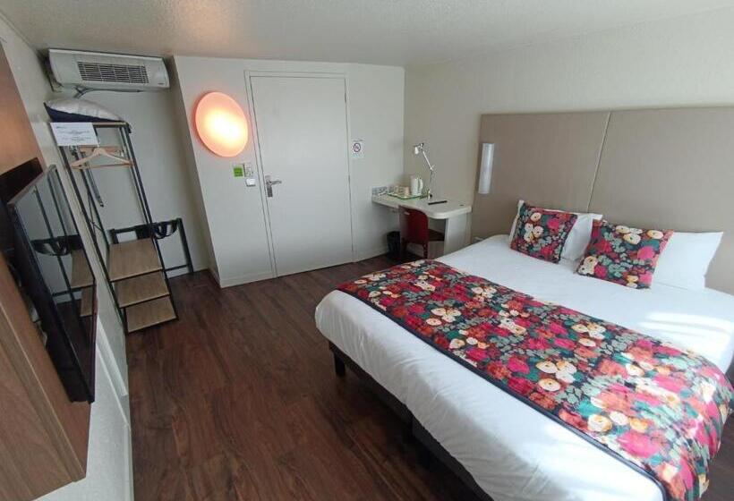 Номер Комфорт, Brit Hotel Quimper Sud