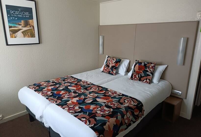 Номер Комфорт, Brit Hotel Quimper Sud