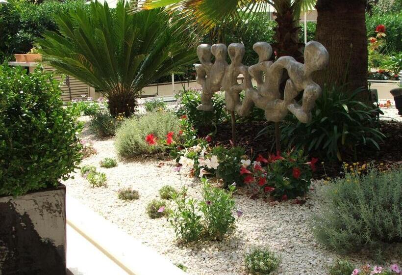 バルコニー付きジュニアスイート, Diana