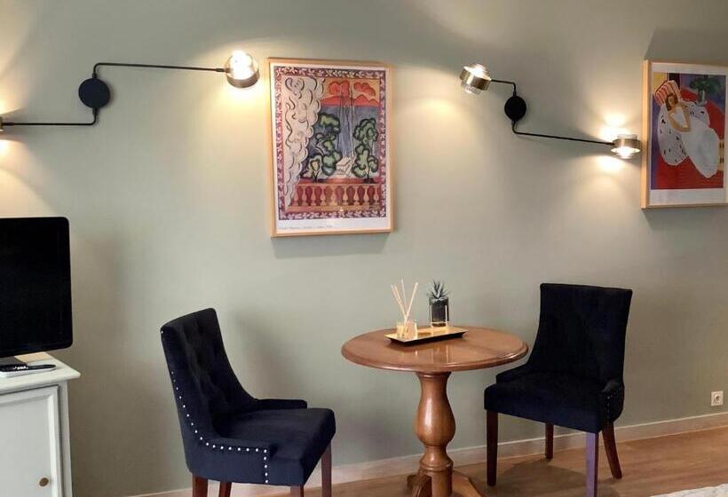 バルコニー付きジュニアスイート, Diana