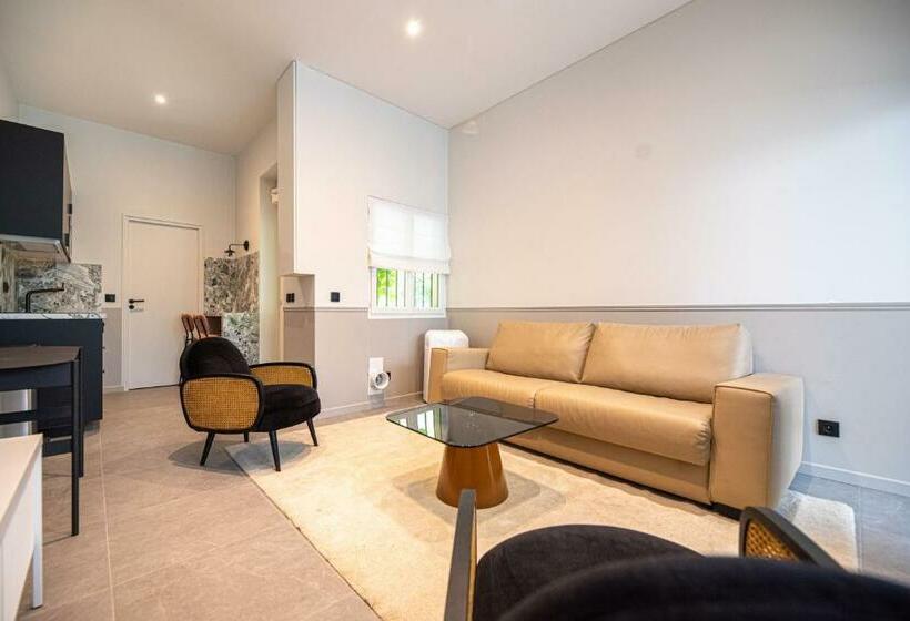 １ベッドルームのデラックスアパートメント, Mbm   Chemin Vert