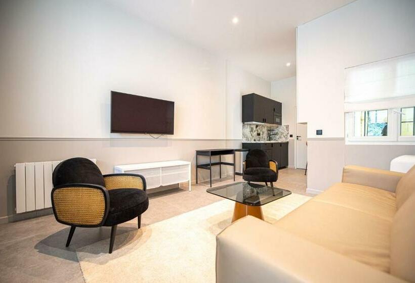 １ベッドルームのデラックスアパートメント, Mbm   Chemin Vert