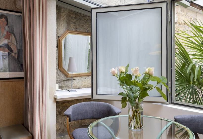 سوییت جونیور, Du Jeu De Paume