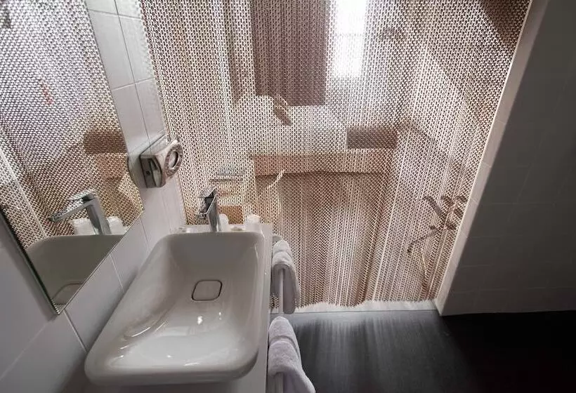 اتاق سوپریور, Hôtel François 1er