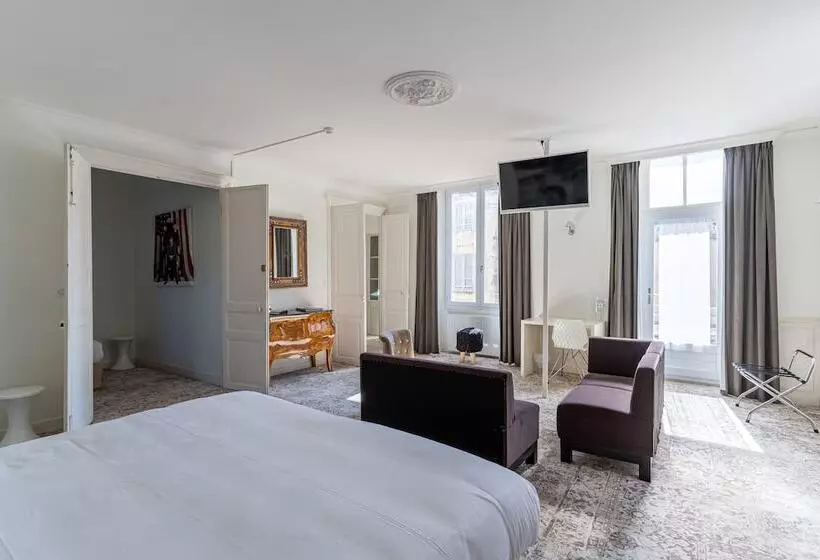 سوییت, Hôtel François 1er
