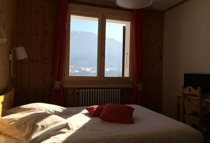 이코노미 룸, Edelweiss